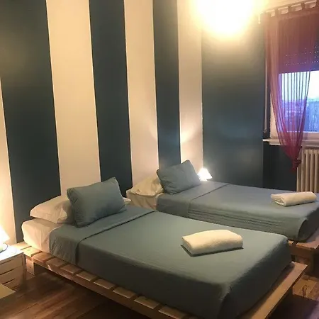 I Am Here - Gioia66 2* Milánó