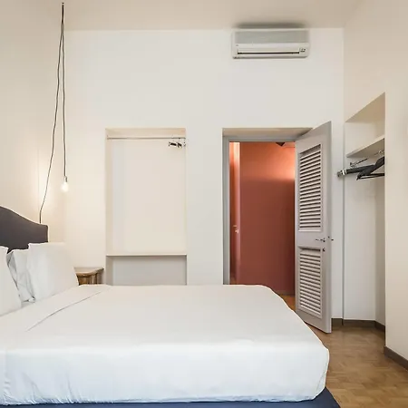 Brera In San Babila Apartment Milan
