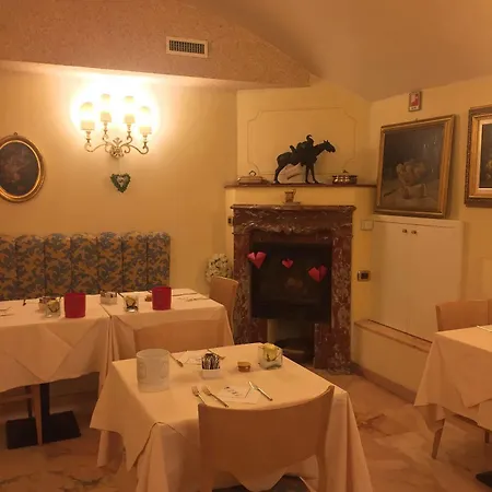 Hotel Boutique Dieci Milan
