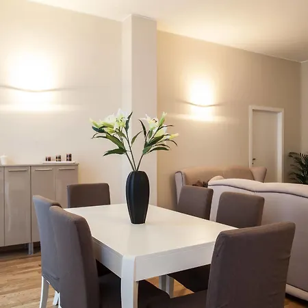 Royal Suites Hotel Milão