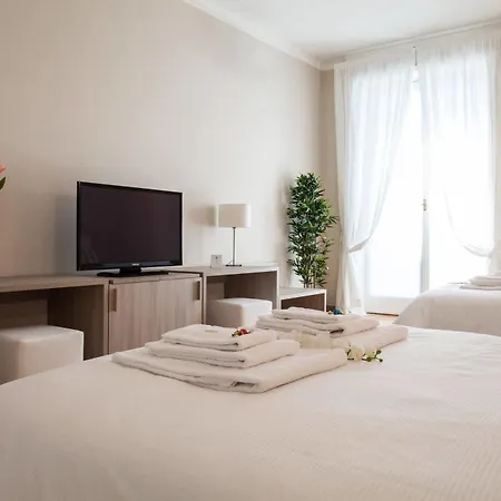 Royal Suites Hotel *