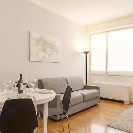 Royal Suites Hotel *