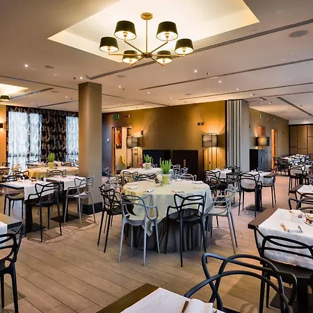 Uptown Palace 4* Milan