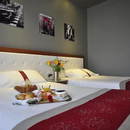 Mentana, By R Collection Hotel 4*