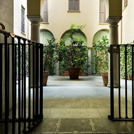 Penthouse In Duomo מילאנו