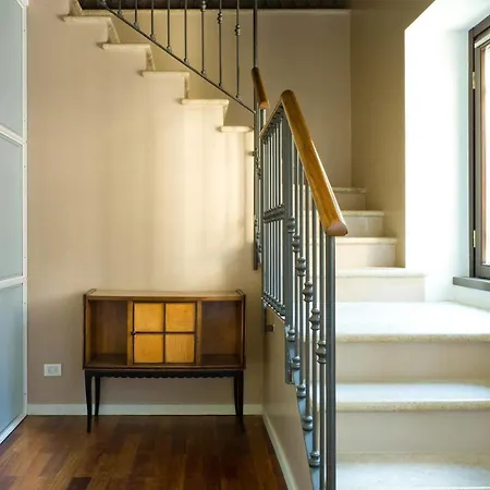 Penthouse In Duomo דירה מילאנו
