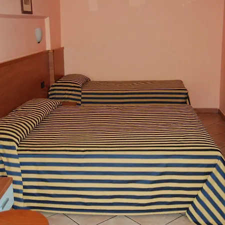 Hotel Salerno 3*
