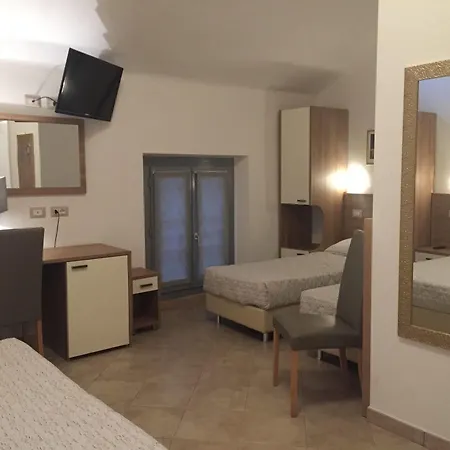 Montecarlo 3* Milan