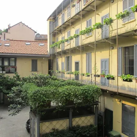 Gioia House 2*