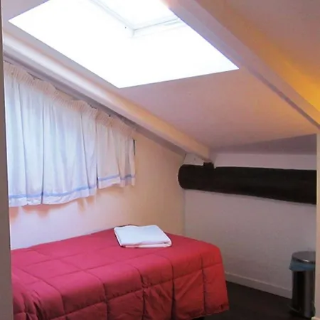 ベッド・アンド・ブレックファスト ジオイア ハウス