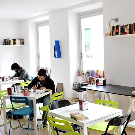 Hotel Gogol'ostello & Caffe Letterario *