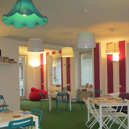 Gogol'ostello & Caffe Letterario Otel Milano