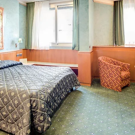 布鲁内列斯基酒店 酒店