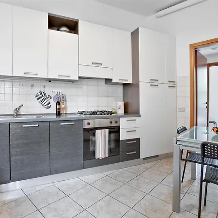 Apartment Cenisio Brilliant Flat Mailand
