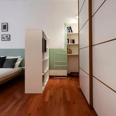 Italianway-porta Ticinese 78 * Milan