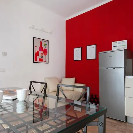 Italianway-porta Ticinese 78 *