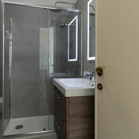 Apartment Italianway-santo Stefano 5 *