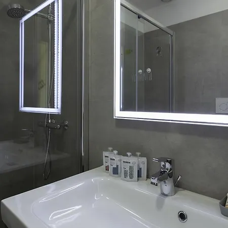 Apartment Italianway-santo Stefano 5 *
