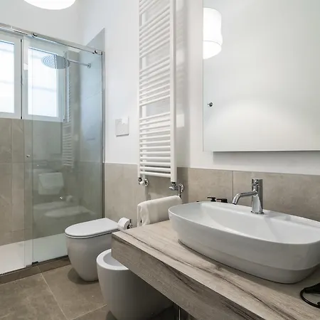 Residenza Cornaggia شقة