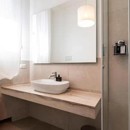 Residenza Cornaggia Apartment Milan