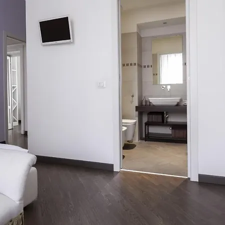 Appartement Italianway Monte Nero 28 Milaan
