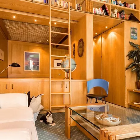 Joivy Charming With Terrace In The Very Heart Of Apartamento Milán