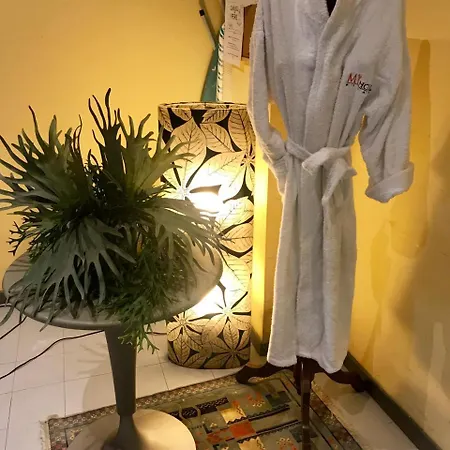 Mihotel Отель Милан