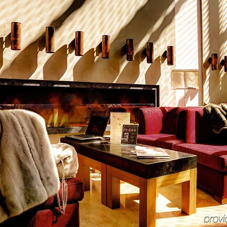 Milan Suite Hotel 4*