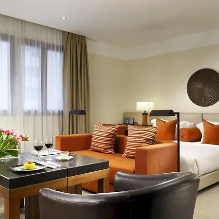 Milan Suite Hotel 4* Милан