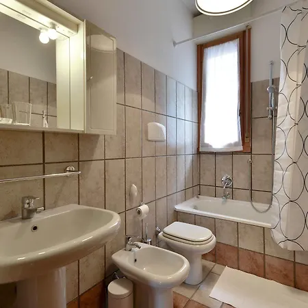 Heart Rutilia Apartment