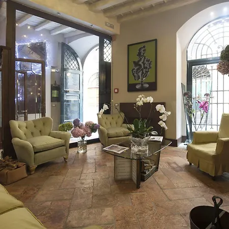 Santa Marta 4* Milánó