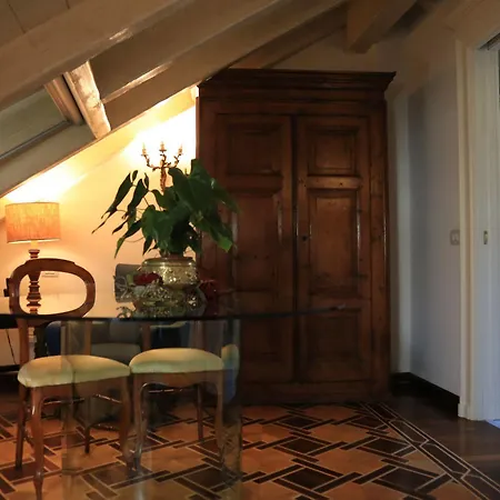 Отель Santa Marta 4*