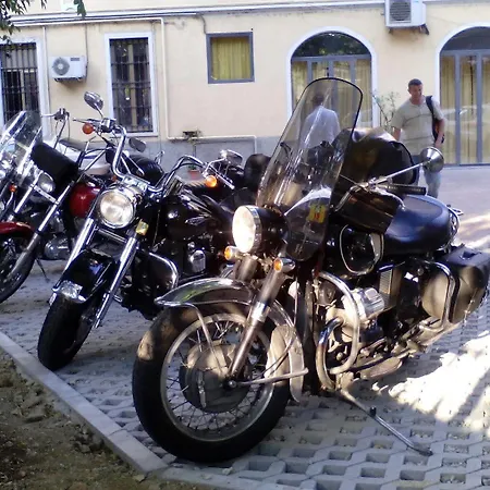 Minerva Hotel 3*