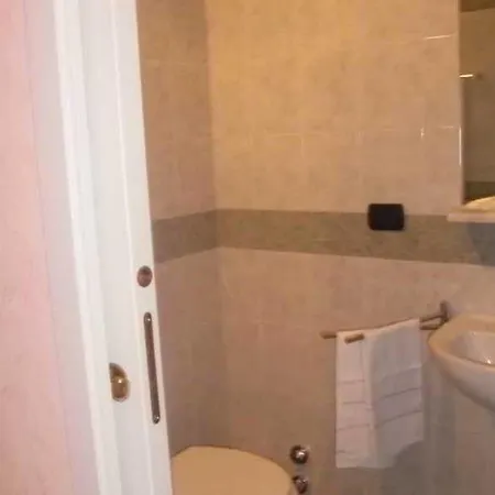 Gala Milaan