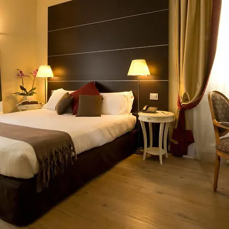 Hotel Townhouse 33