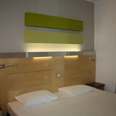 Hotel Ih Gioia 4*