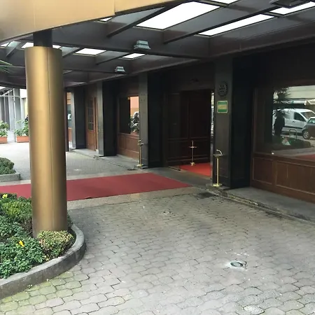 Hotel Romana 4*