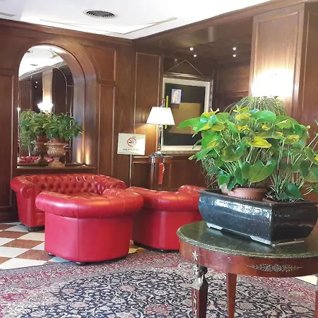 Hotel Romana 4*