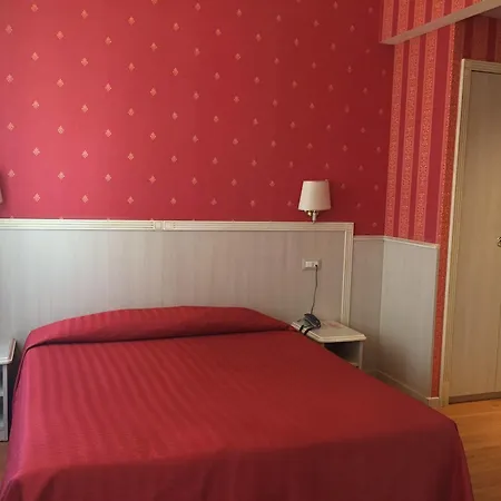 Hotel Garda 3*