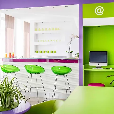 ميلانو بالمانوفا