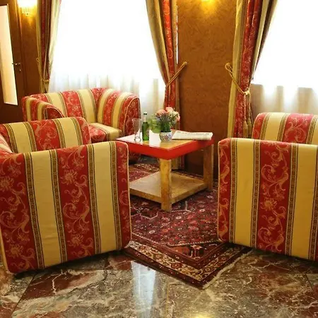 جاست ميلانو