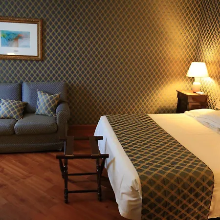 Hotel Pierre Milão