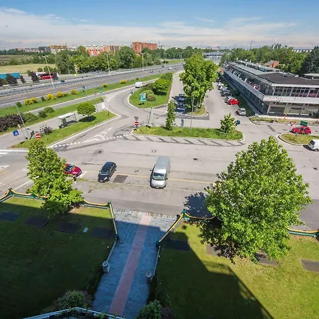 Alga Hotel 3*