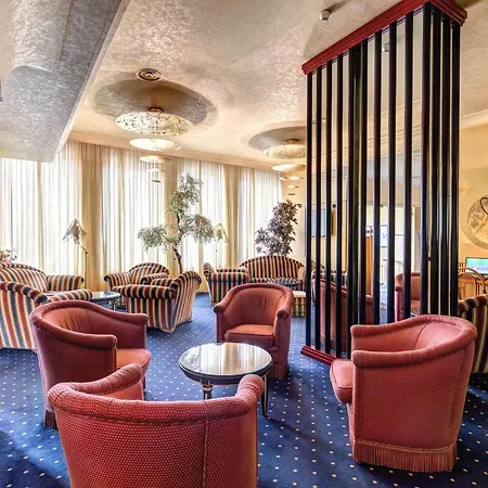 Отель Auriga 4*