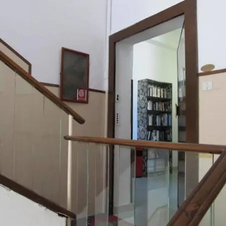 Hotel Ambrosiana *