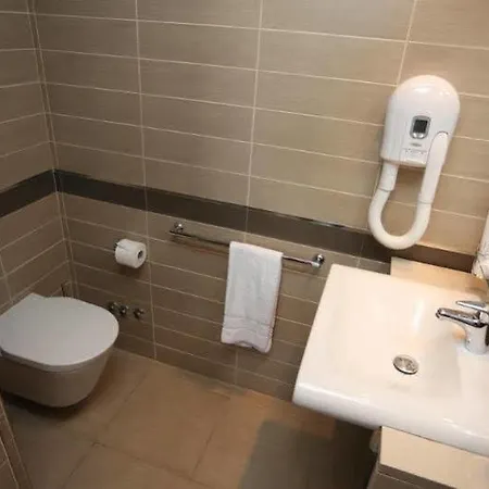 Mihotel Szálloda