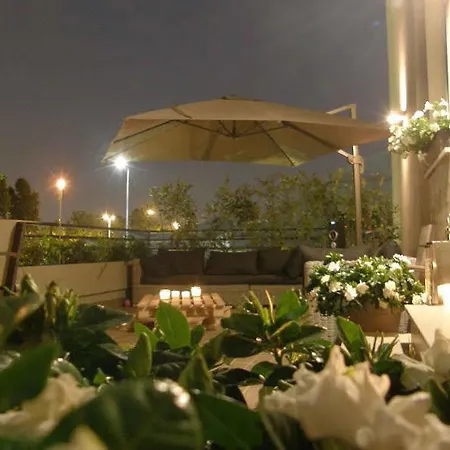 Zuretti 61 Bed & Breakfast Milan
