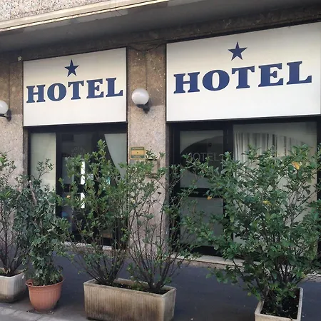 Hotel Salus