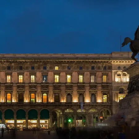 Hotel The Glamore Duomo Milan