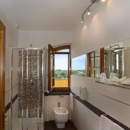 Cozy Apartments In The Center Of Milan 3* Mailand